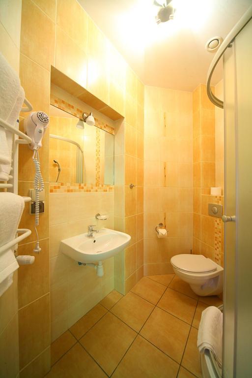 Pensjonat Perla Polanicy Bad Altheide Zimmer foto